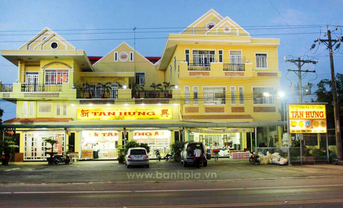 Lò bánh pía Tân Hưng